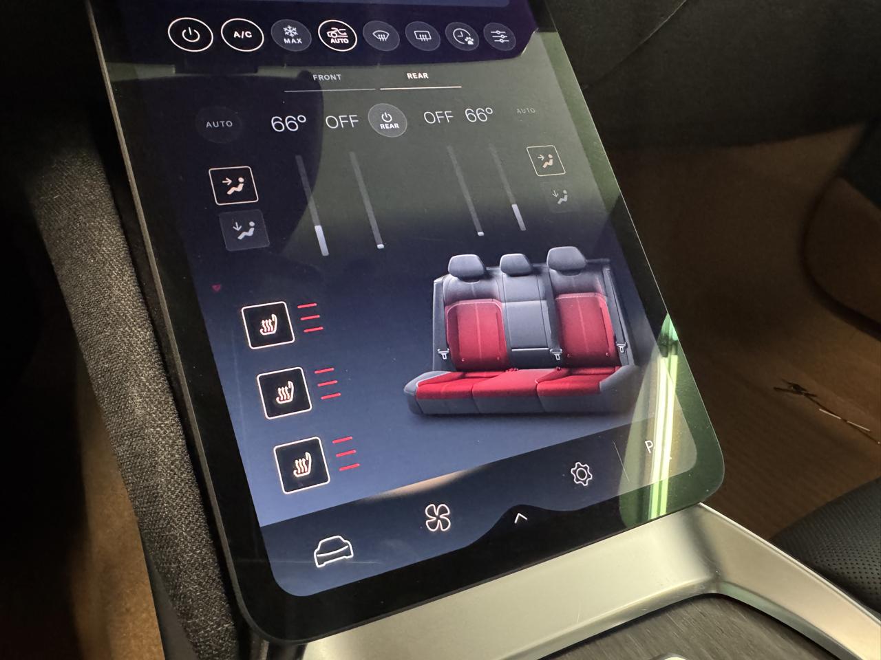 Lucid Air Touring 2025
