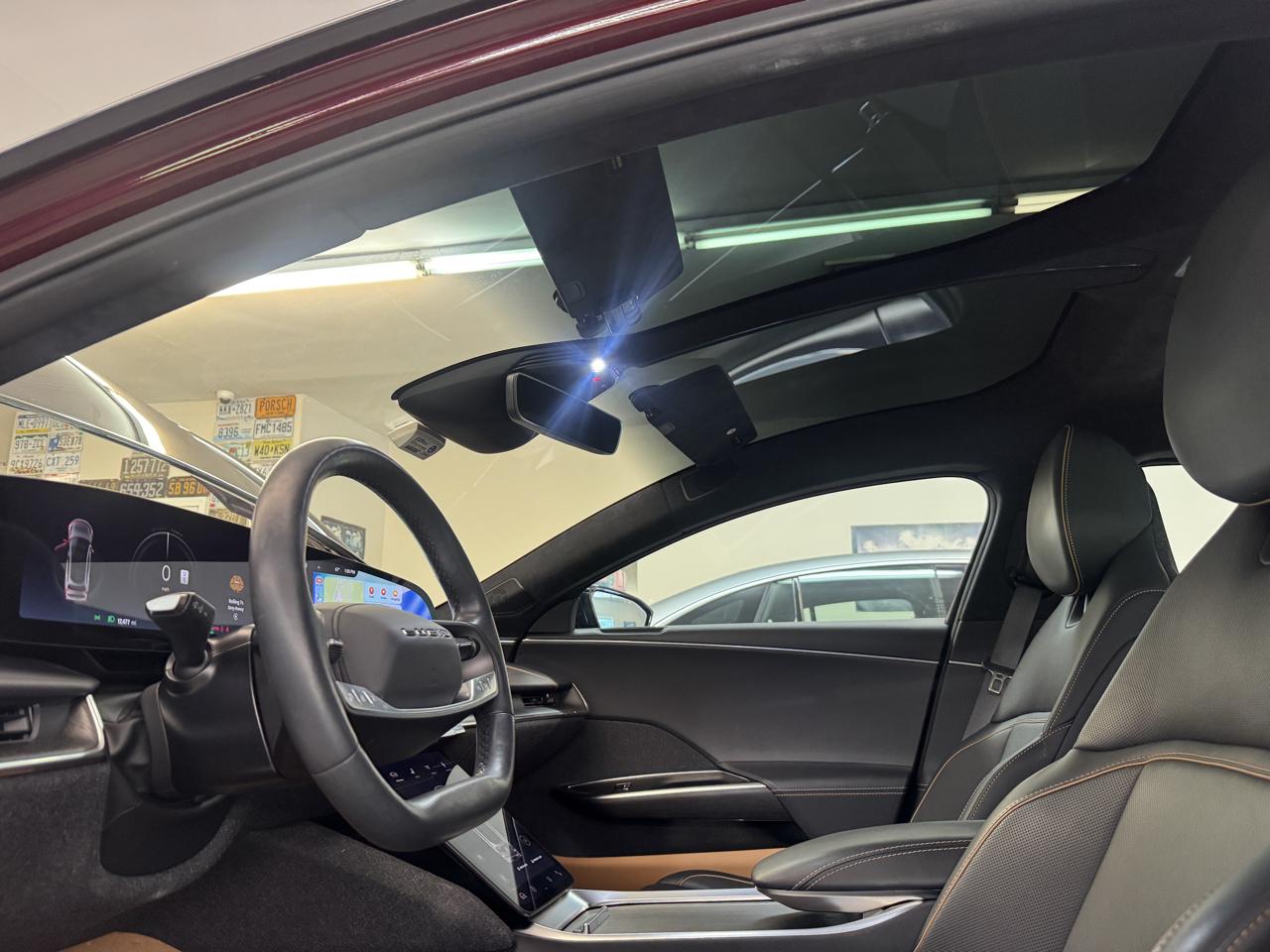 Lucid Air Touring 2025