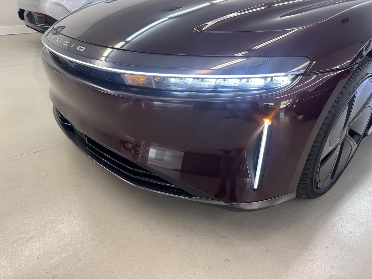 Lucid Air Touring 2025