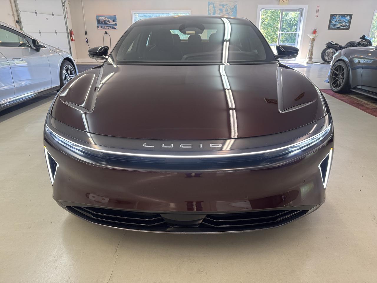Lucid Air Touring 2025