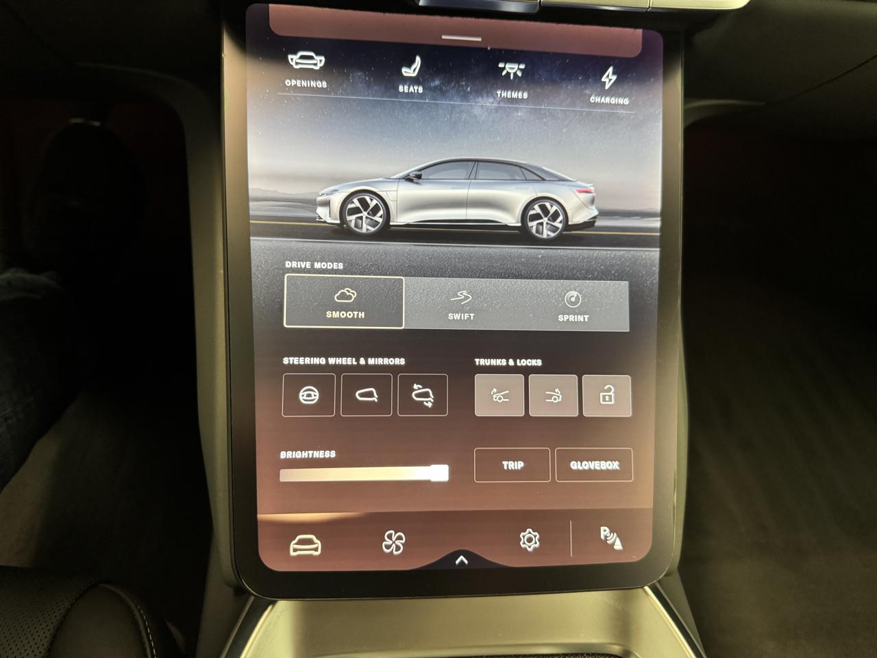 Lucid Air Touring 2025