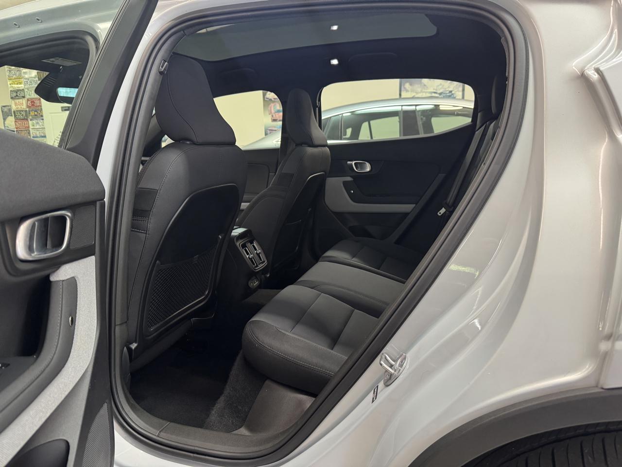 Polestar 2  2024