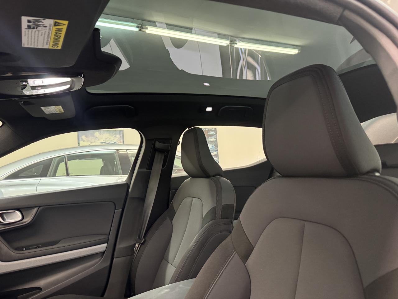 Polestar 2  2024