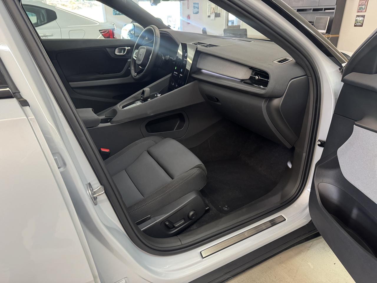Polestar 2 Long Range Dual Motor AWD 2024