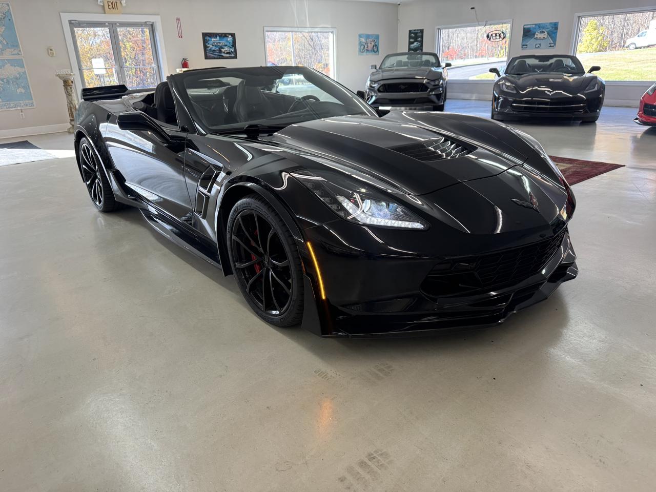 Chevrolet Corvette Grand Sport w/2LT Convertbile 2017