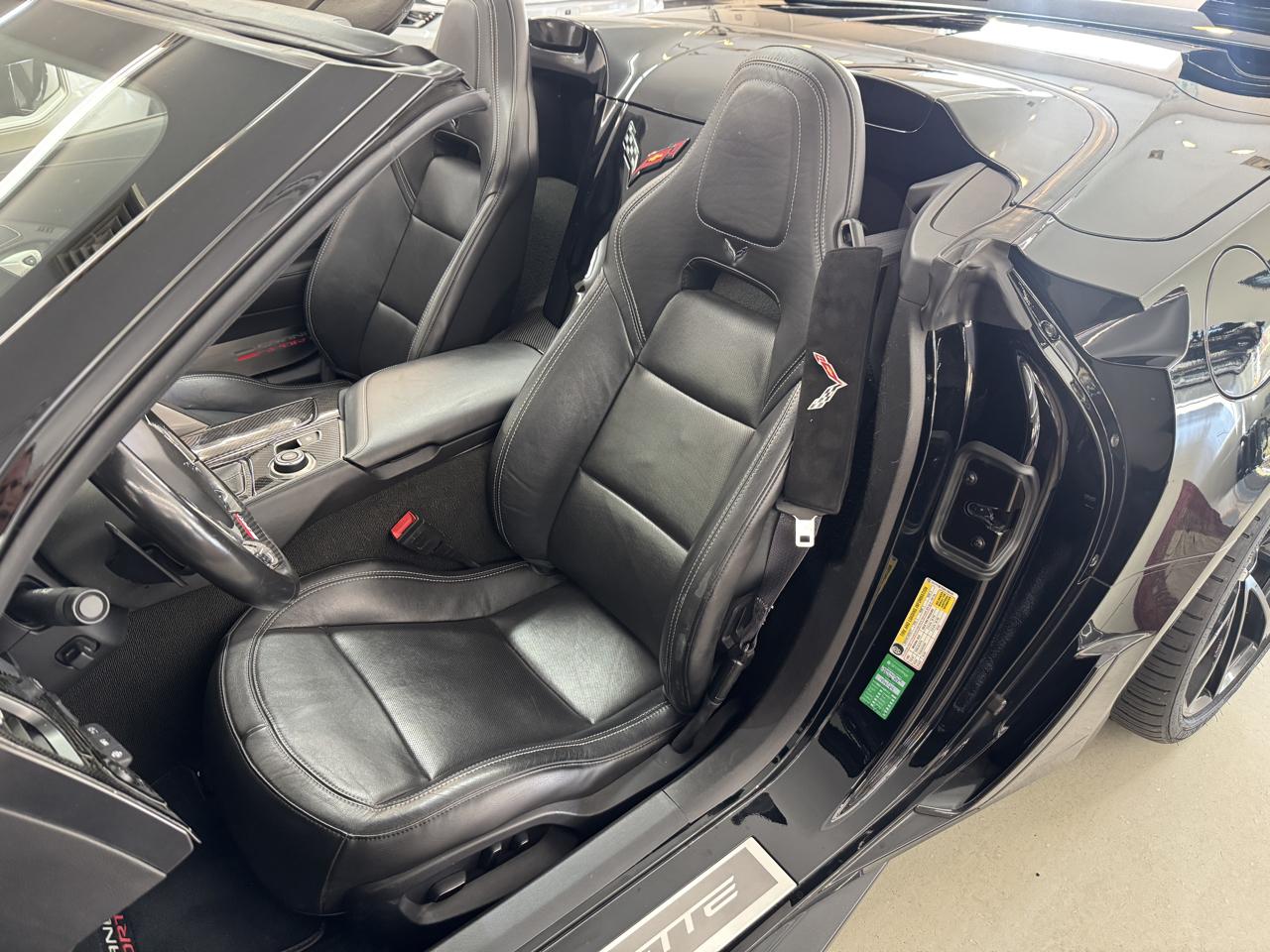 Chevrolet Corvette Grand Sport w/2LT Convertbile 2017