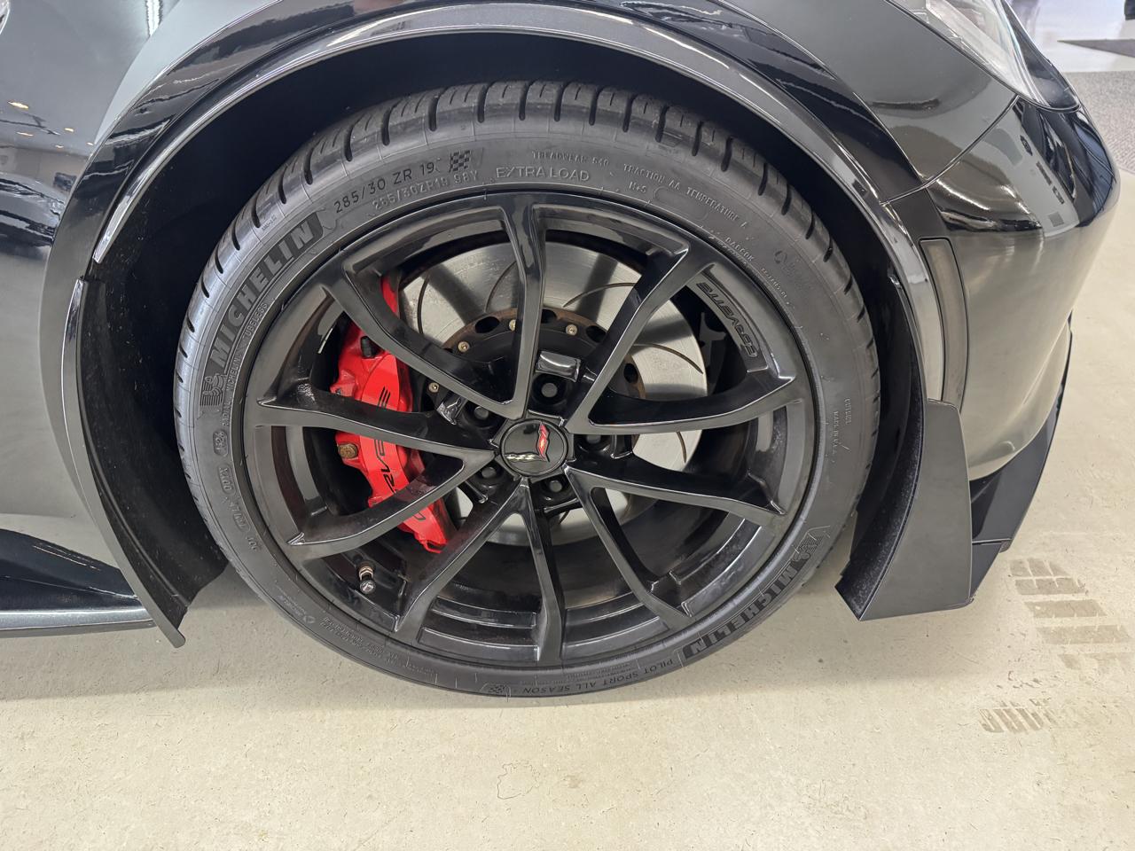 Chevrolet Corvette Grand Sport w/2LT Convertbile 2017