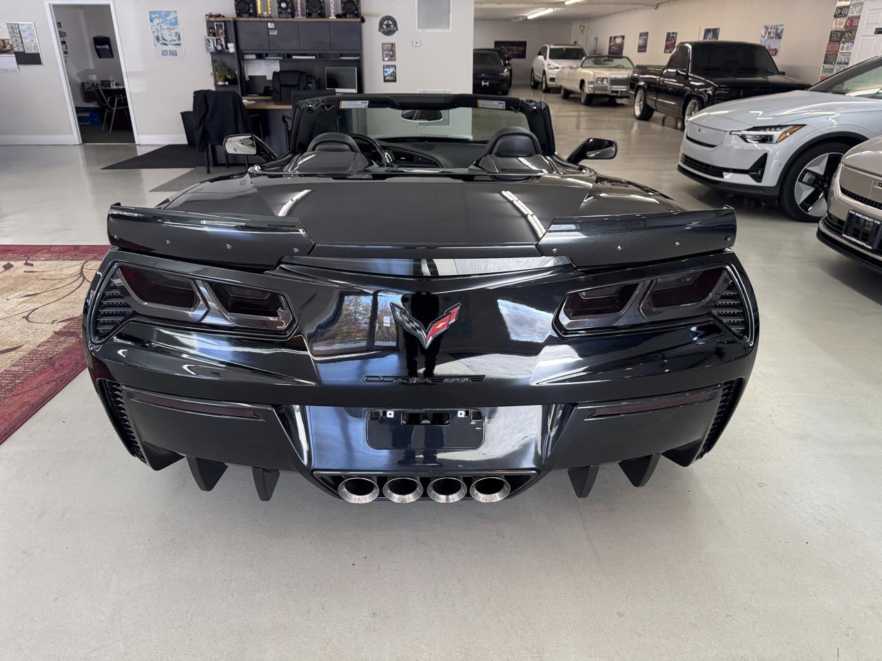 Chevrolet Corvette Grand Sport w/2LT Convertbile 2017