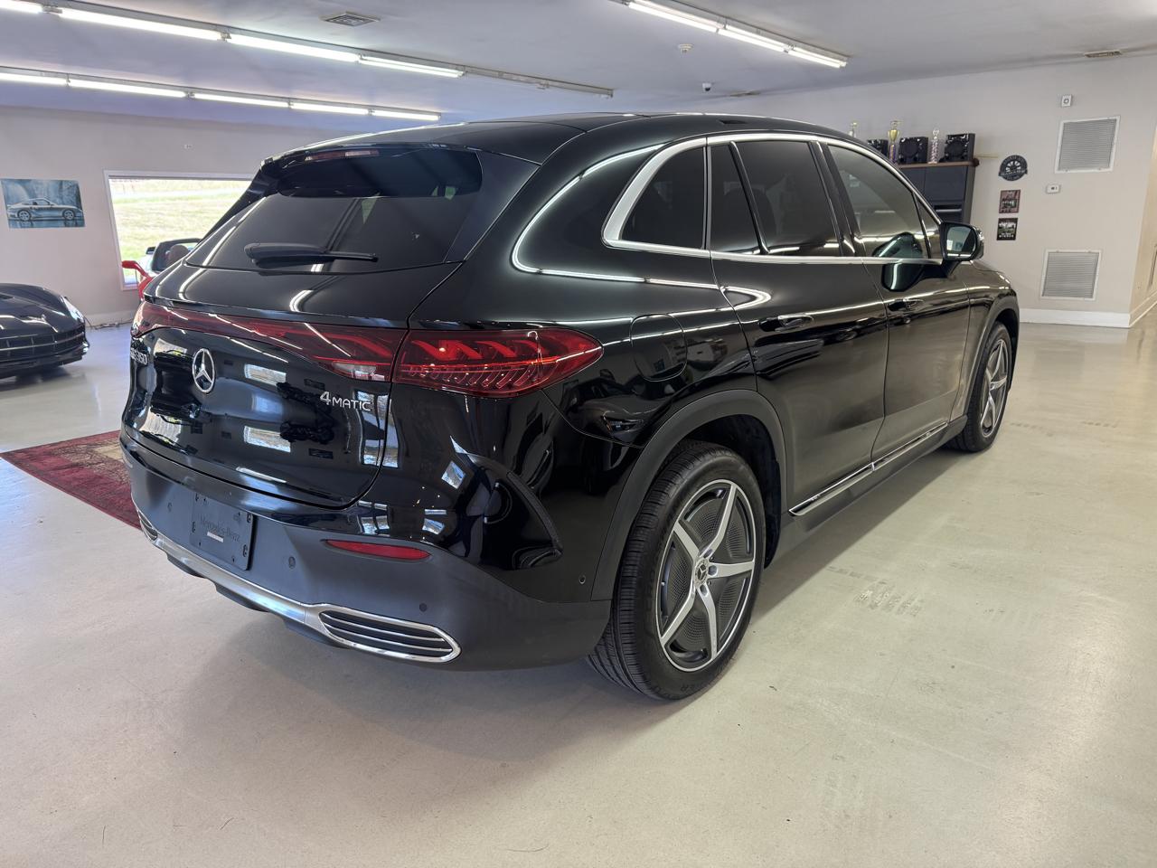 Mercedes-Benz EQE  2023