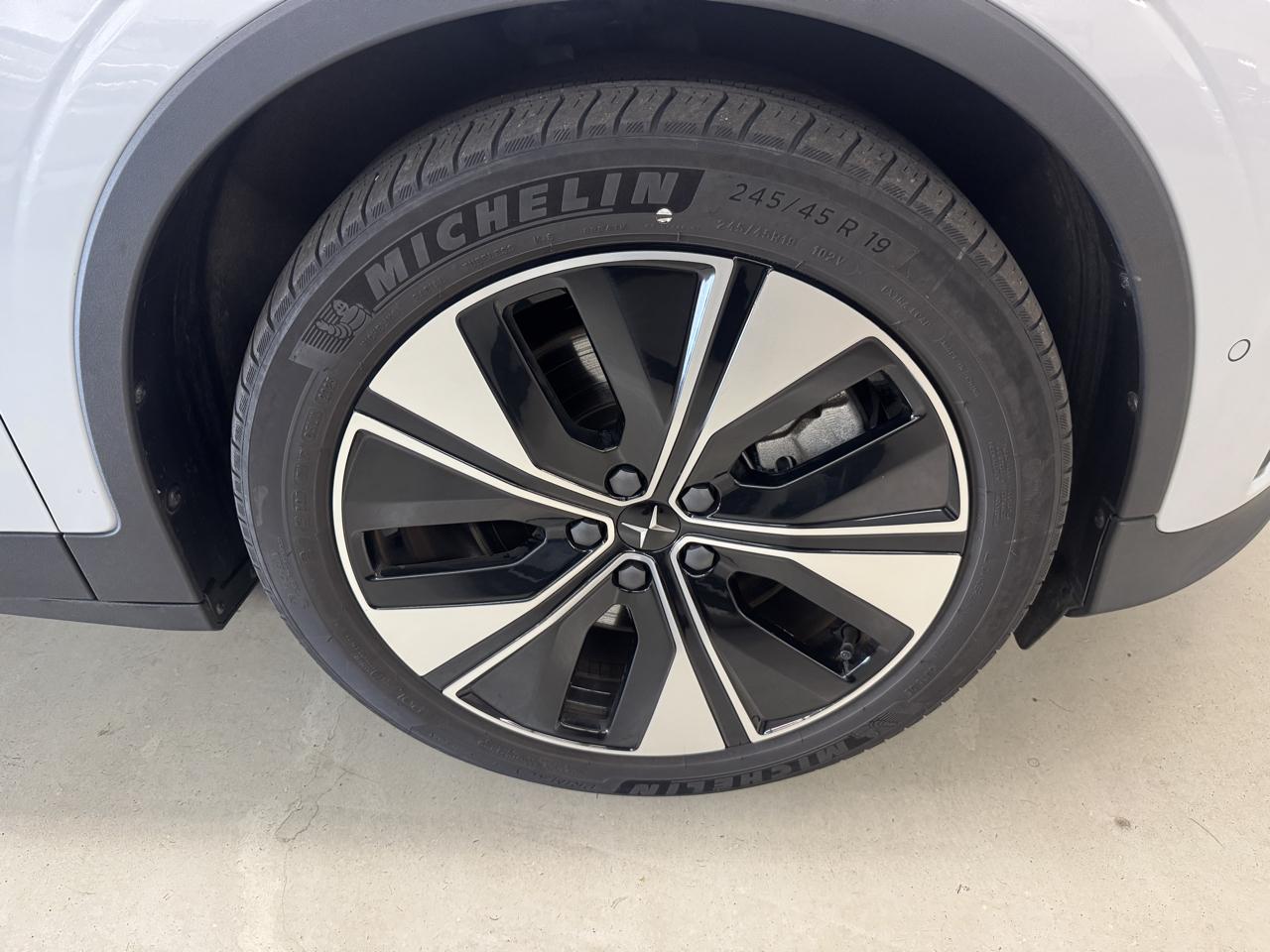 Polestar 2 Long Range Dual Motor AWD 2024