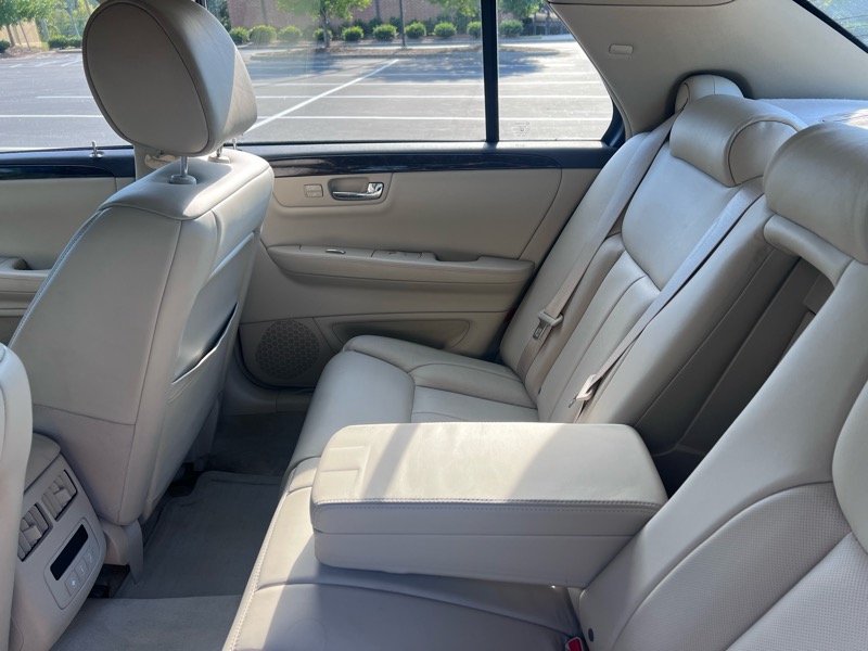 2008 Cadillac DTS Luxury II photo 20