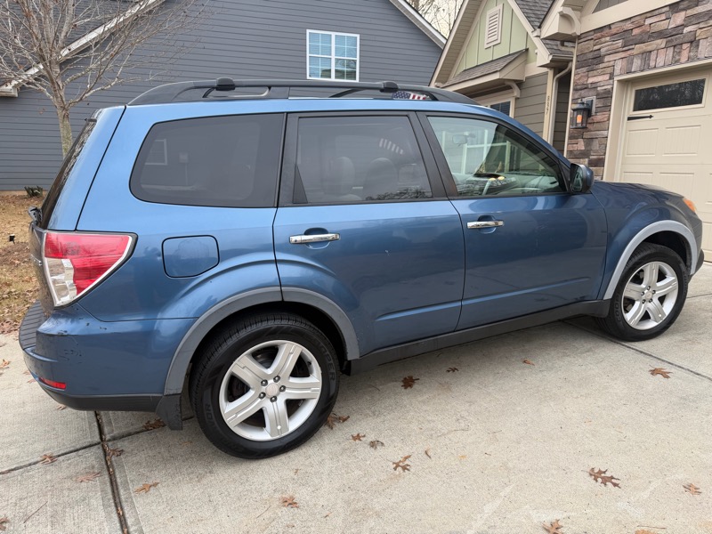 Subaru Forester 2.5X Premium 2009