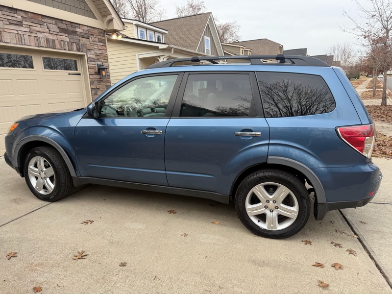 Subaru Forester 2.5X Premium 2009