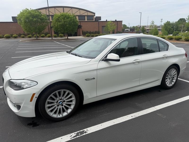 BMW 5-Series 535i xDrive 2013