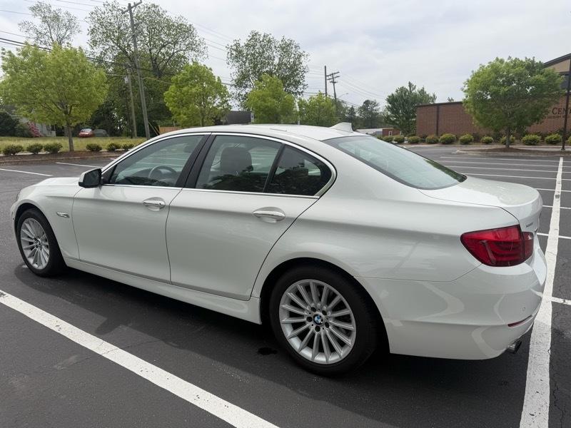 BMW 5-Series 535i xDrive 2013