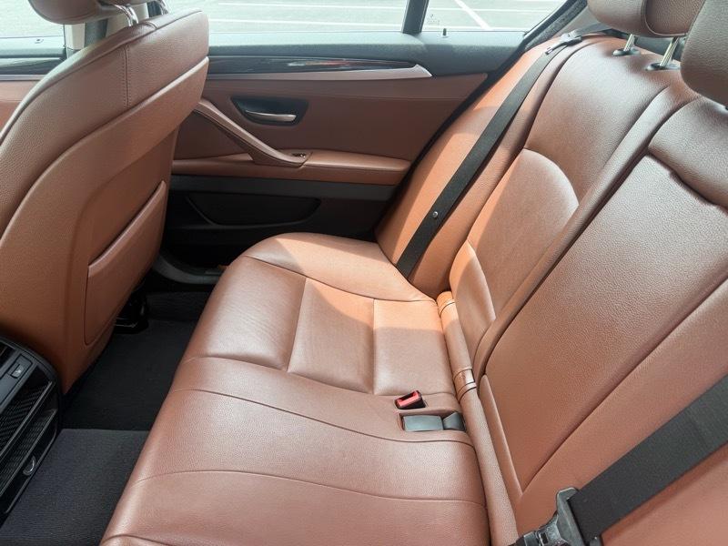 BMW 5-Series 535i xDrive 2013