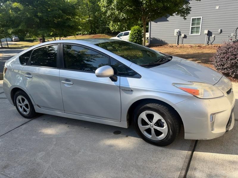 Toyota Prius Prius V 2012