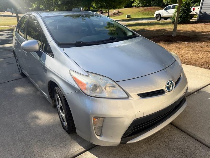 Toyota Prius Prius V 2012