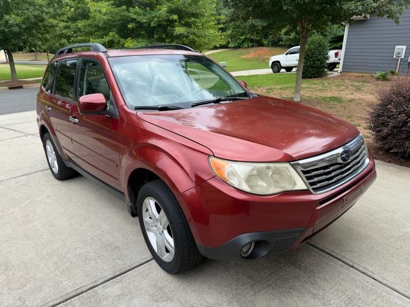 Subaru Forester 2.5X Limited 2010