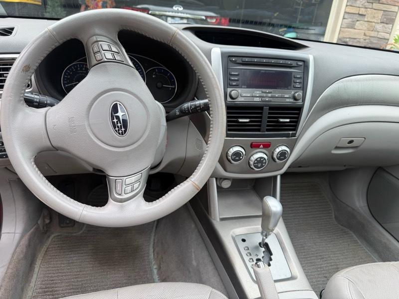 Subaru Forester 2.5X Limited 2010