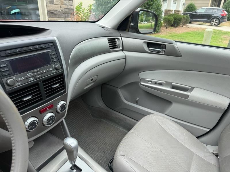 Subaru Forester 2.5X Limited 2010