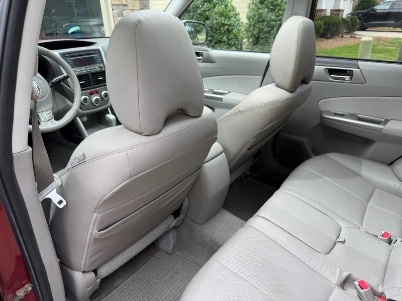 Subaru Forester 2.5X Limited 2010