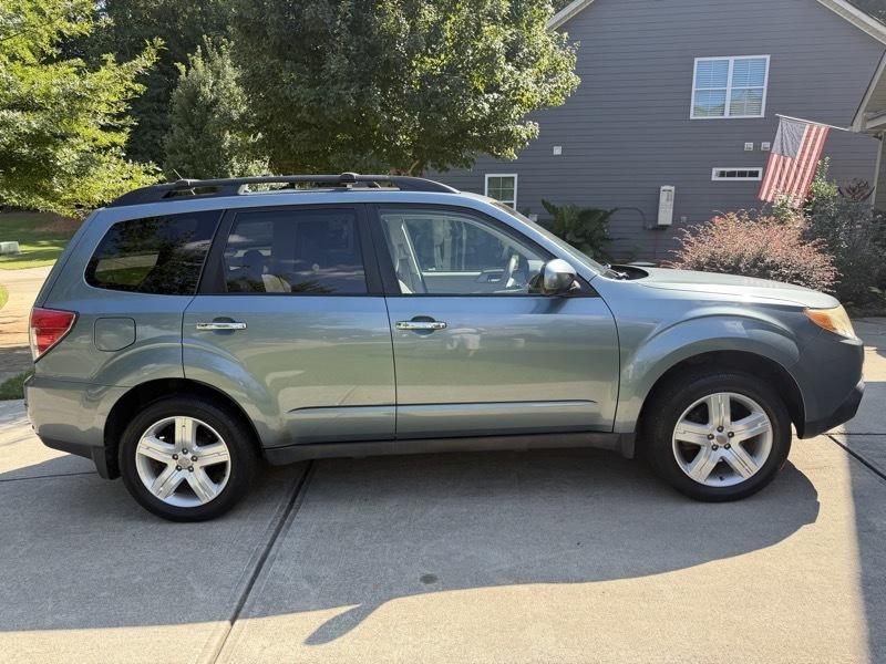 Subaru Forester 2.5X Premium 2009