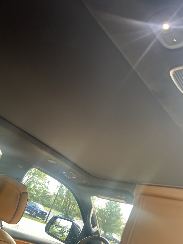 Jeep Grand Wagoneer  2022