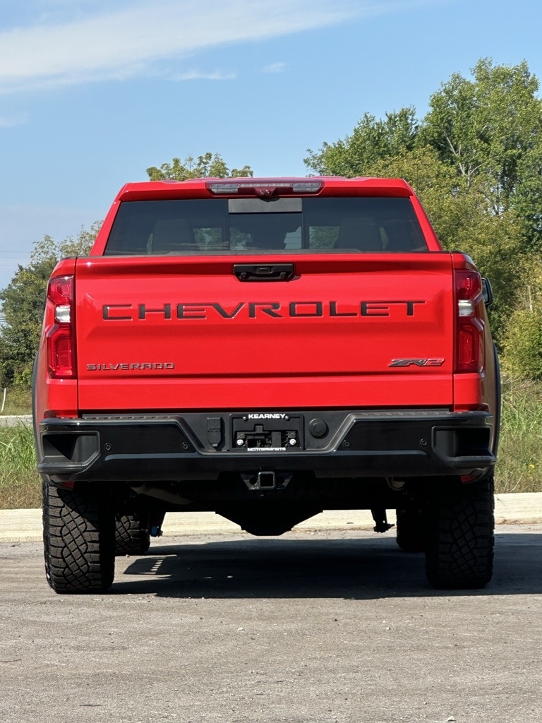 2024 Chevrolet Silverado 1500 ZR2 photo 4