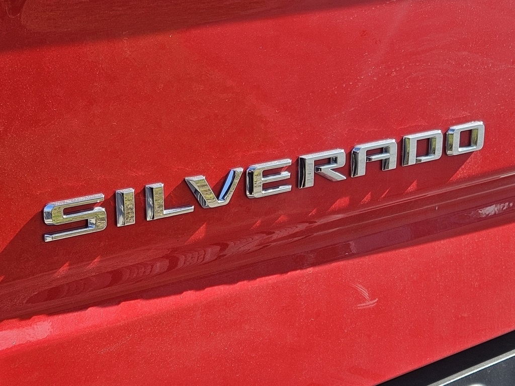 Chevrolet Silverado 1500  2024