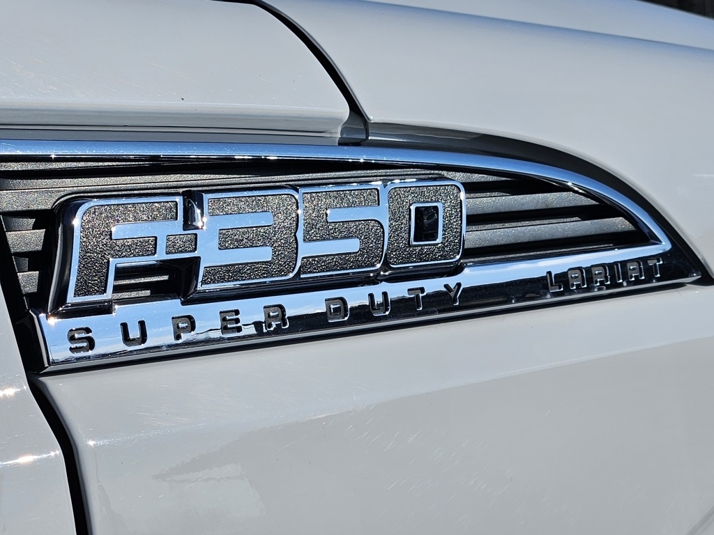 Ford Super Duty F-350 DRW  2016