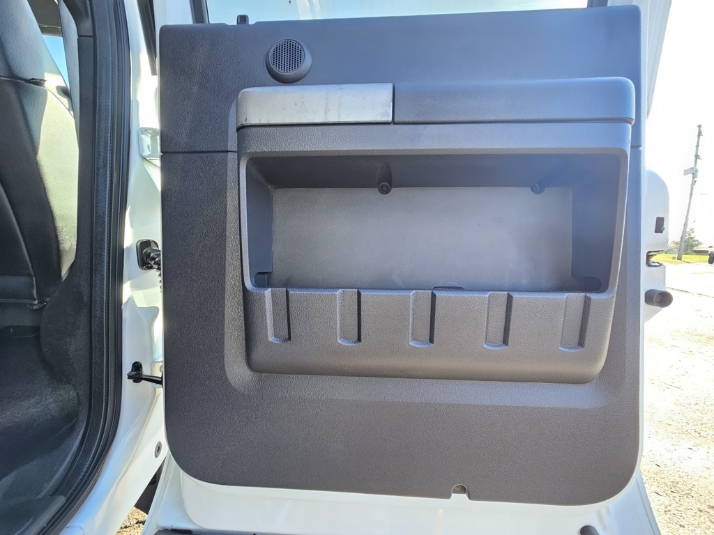 Ford Super Duty F-350 DRW  2016