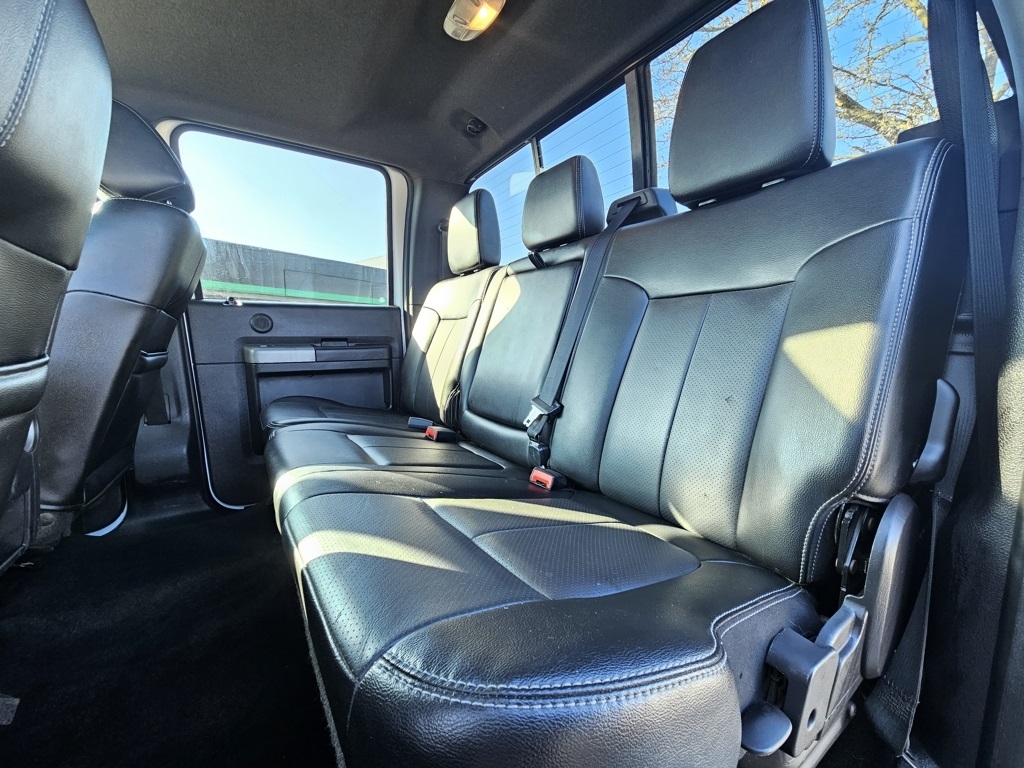 Ford Super Duty F-350 DRW  2016