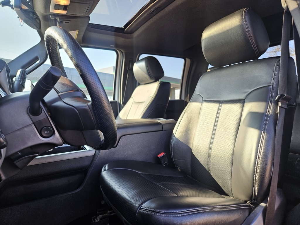 Ford Super Duty F-350 DRW  2016