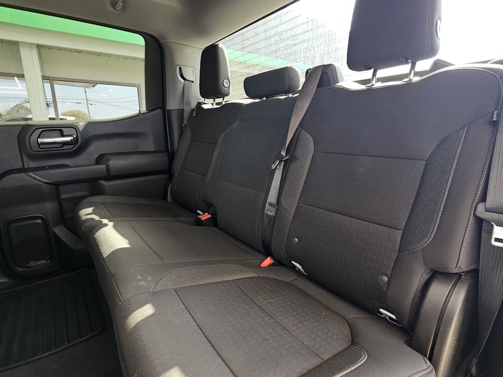 Chevrolet Silverado 1500  2021