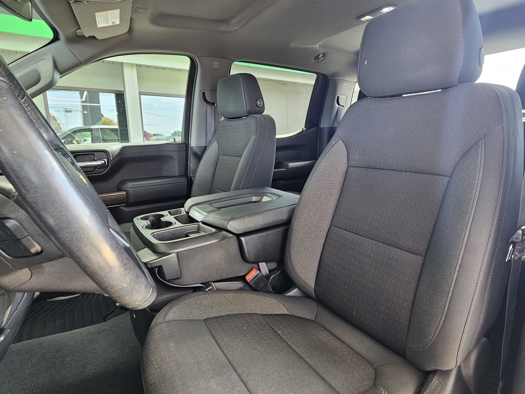 Chevrolet Silverado 1500  2021