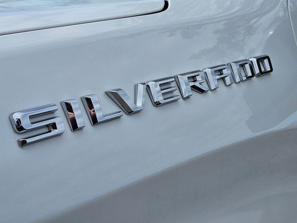 Chevrolet Silverado 1500  2021