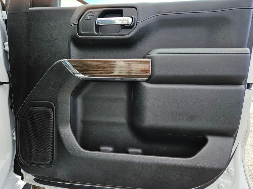 Chevrolet Silverado 1500  2021