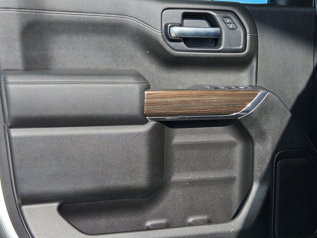 Chevrolet Silverado 1500  2021