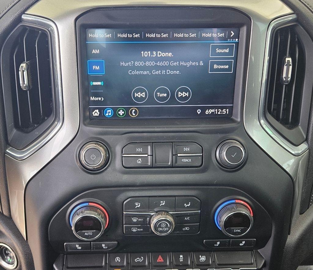 Chevrolet Silverado 1500  2021