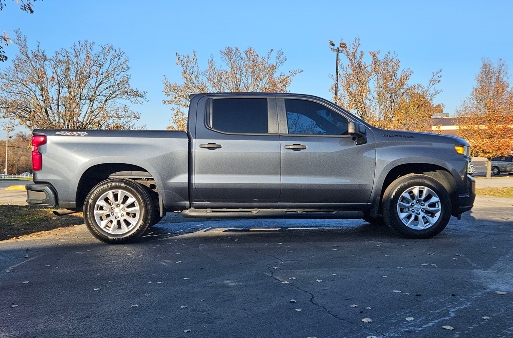 Chevrolet Silverado 1500  2021