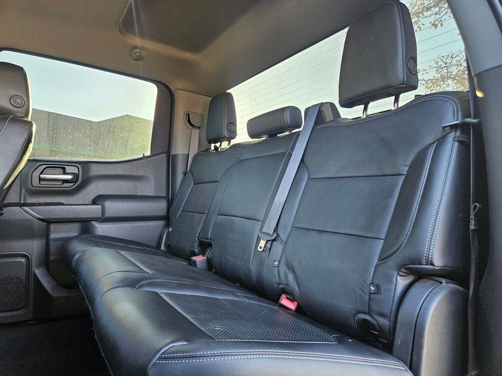 Chevrolet Silverado 1500  2021