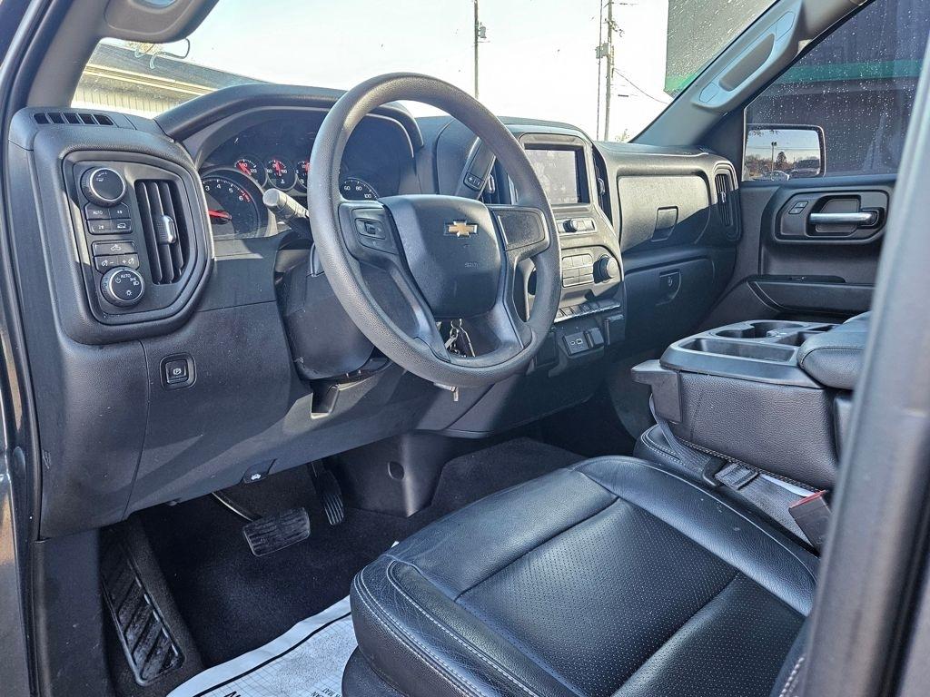 Chevrolet Silverado 1500  2021