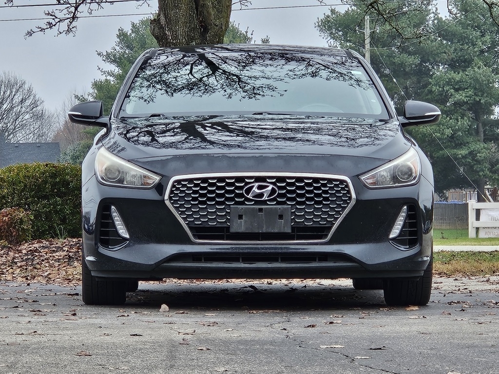2018 Hyundai Elantra GT Base photo 2