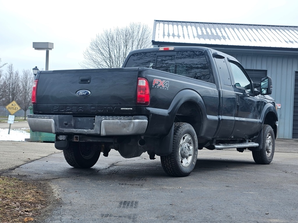Ford Super Duty F-250 SRW  2012