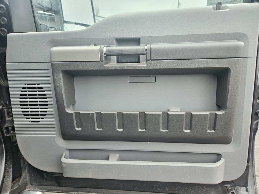 Ford Super Duty F-250 SRW  2012