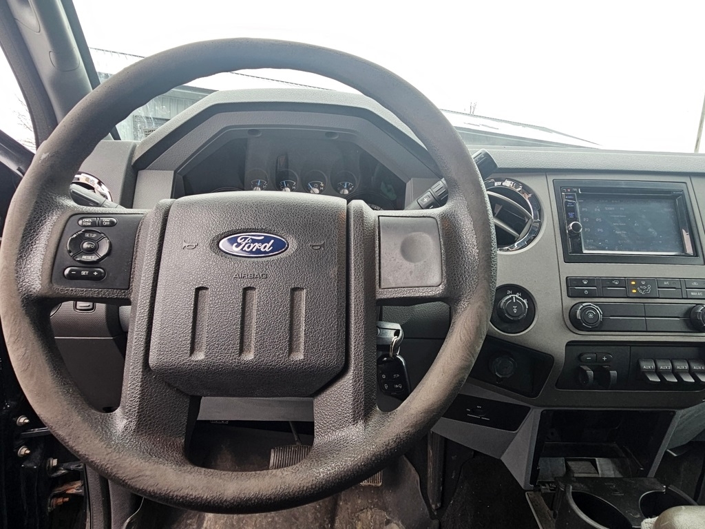 Ford Super Duty F-250 SRW  2012