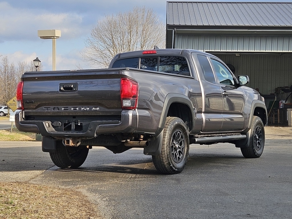 Toyota Tacoma 4WD  2019