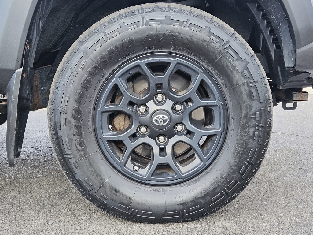 Toyota Tacoma 4WD  2019