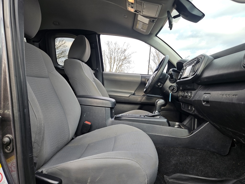 Toyota Tacoma 4WD  2019